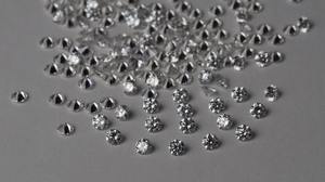 Diamantes naturales sueltos de corte redondo cultivado en laboratorio blanco de 2mm certificados para aplicaciones de joyería GIA IGI-VS & EF - Product Image 6