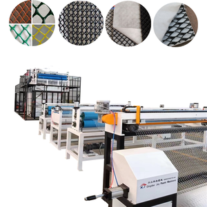Géogrille composite 3D en HDPE avec géomembrane mate et géotextile, machine à géogrilles et géomembranes - Product Image 1