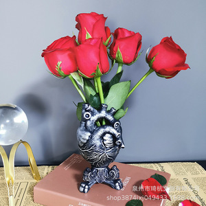 Heart <b>Vase</b> Resin Craft European Retro Style Decor Valentine'S Day Gift - Product Image 3