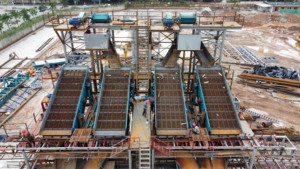 Sản xuất chuyên nghiệp mucylinder Máy Nghiền hình nón thủy lực khả năng xử lý mạnh mẽ mucylinder Máy Nghiền hình nón thủy lực - Product Image 3