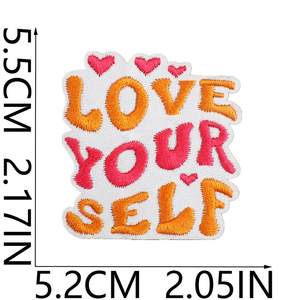 Patchs brodés personnalisés à repasser sur tissu avec logo, slogan positif, message d'encouragement et texte inspirant - Product Image 5