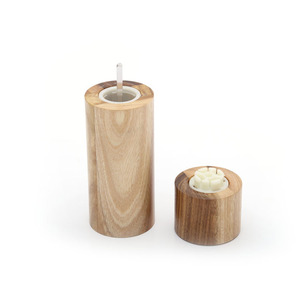 Ensemble de moulins à poivre et à sel en <span class=keywords><strong>bois</strong></span> d'acacia faits à la main Natural House best-seller - Product Image 3