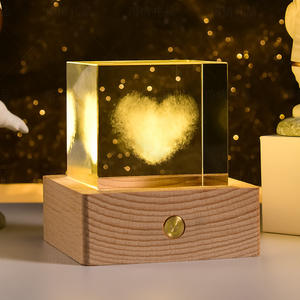 공장 도매 하이 퀄리티 K9 크리스탈 큐브 사용자 정의 3D 레이저 크리스탈 유리 사진 프레임 큐브 - Product Image 6