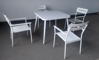 Ensemble de table et de chaises de salle à manger d'extérieur moderne en aluminium imperméable de qualité restaurant pour jardin pique-nique espaces café