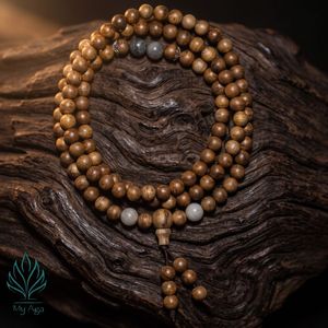 Agarwood Naturel Premium du Vietnam 108 Mala avec Perles de Corail Gris Fumé 6mm, Breloques en Argent Thaïlandais, Design Minimaliste Vietnamien - Product Image 2