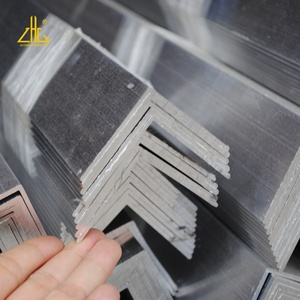 Profil Ekstrusi Tabung Segitiga Aluminium, Profil Sudut Sama Sisi Aluminium, Profil Segitiga Aluminium dengan Sisi Yang Sama - Product Image 3