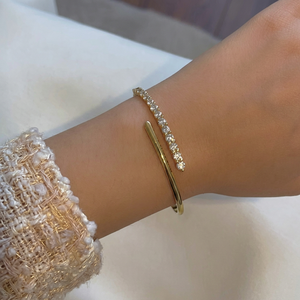 Pulsera Unisex Clásica con Diamante Cultivado en Laboratorio de Corte Redondo de 3CT, Certificado IGI |   Oro Amarillo de 14K - Product Image 1