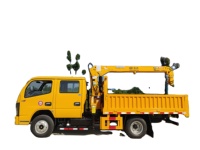 Camion-grue Dongfeng à double cabine, grue à flèche droite de 4 tonnes, camion-grue léger avec plateau de chargement, LHD/RHD en option