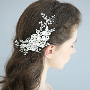 Handmade <strong>Silver</strong> Flower Hair <strong>Clips</strong> for Women Wedding Crystal Beads Barrette Bridal Fancy Wholesale Anniversary Engagement Alloy - Product Image 5