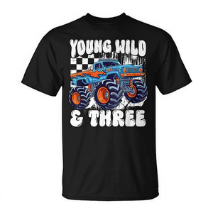 T-shirt Young Wild And Three Monster Truck pour le 3e anniversaire des enfants de 3 ans - Product Image 2