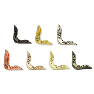Protezioni Angolari in Lega di Zinco, Accessori Hardware Classici in Metallo per <span class=keywords><strong>Borse</strong></span> <span class=keywords><strong>e</strong></span> Valigie, Bordi di <span class=keywords><strong>Borse</strong></span> <span class=keywords><strong>e</strong></span> Borsette - Product Image 1