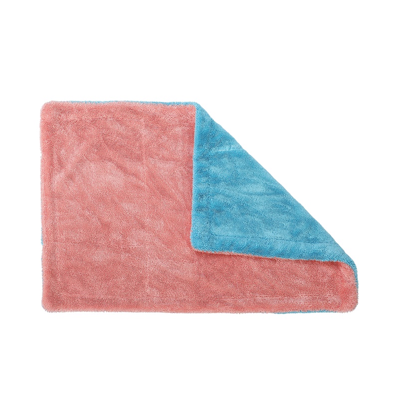 Rose corail et bleu turquoise