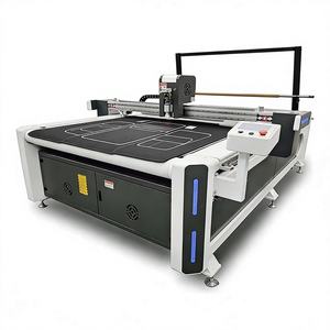 REMEYA Nouvelle machine de découpe de tapis de voiture en cuir CNC semi-automatique haute précision pour l'intérieur automobile, découpe à la lame 1600x2500mm - Product Image 1