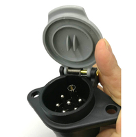 Échantillon gratuit 7Pin Tailer Connector Plugs & Sockets 7 Pin Plastic Trailer Socket for Trailers