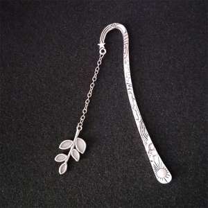 Marcapáginas de <span class=keywords><strong>Metal</strong></span> que brillan en la oscuridad, coronas Vintage, marcapáginas de hojas fluorescentes brillantes, marcapáginas de regalo culturales y creativos - Product Image 6