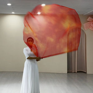 Nouveaux drapeaux de danse du ventre, 140*140 drapeaux de louange avec motif de flamme et poteaux télescopiques, costumes de spectacle d'église - Product Image 1