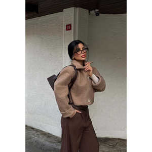 Veste courte de style universitaire pour femmes Belinda avec décoration patchwork, doublure en nylon rayé uni pour la saison printemps, automne ou hiver - Product Image 6