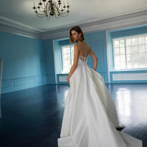 Robes <span class=keywords><strong>de</strong></span> mariée LY-WD1310 en satin, coupe trapèze, nouveau design élégant, sans manches, avec boutons, grandes tailles - Product Image 2