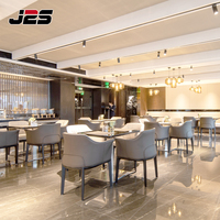 Ensemble de table et chaises de restaurant J2S, design moderne en bois, personnalisé pour hôtel, luxe, contract architectural, quartz, marbre