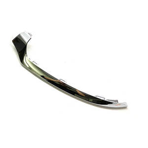 Mercedes-Benz Classe C W205 Garniture de pare-chocs avant Panneau brillant électroplaqué Côté gauche 2058851374 Accessoire de protection - Product Image 1