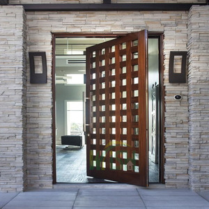 Grande <span class=keywords><strong>porte</strong></span> pivotante en verre en bois massif pour l'entrée d'une maison moderne <span class=keywords><strong>Porte</strong></span> d'entrée de sécurité pivotante en bois pour villa - Product Image 3