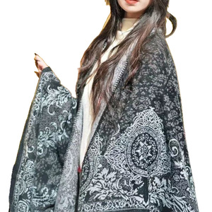 Écharpe carrée en polyester de style ethnique, jacquard, pashmina, douce, chaude, haut de gamme, pour femmes musulmanes, voyages, photographie, tourisme - Product Image 4