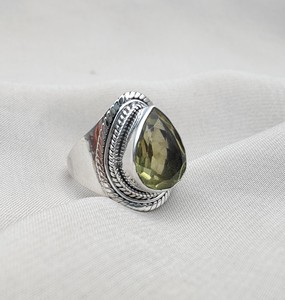 Anillo de Plata de Ley 925 de alto grado Cuarzo limón natural Hecho a mano Corte de pera Piedra preciosa amarilla Joyería para fiesta de boda Unisex de moda - Product Image 1