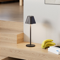 Nordic Schlafzimmer Wohnzimmer Nachttisch Restaurant Wireless Tisch lampe Minimalist Chinese Supplier Großhandel Wiederauf ladbare Tisch lampe