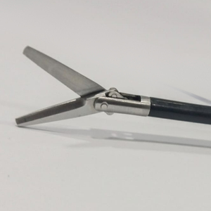 Ciseaux laparoscopiques à insérer uniquement (sans manche) 5 mm en acier inoxydable – Instrument chirurgical de précision pour la chirurgie mini-invasive - Product Image 4