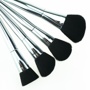 Haute Qualité Personnalisé En Gros <span class=keywords><strong>Plat</strong></span> <span class=keywords><strong>Kabuki</strong></span> Synthétique Haut de gamme Maquillage Pour Yeux Brosse Ensemble - Product Image 4