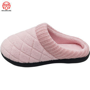 Pantofole eleganti da donna eleganti scarpe da interno leggere e comode pantofole da camera da letto - Product Image 2