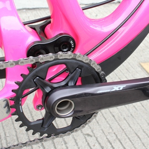 Bicicletta da Montagna Personalizzata Rosa Multicolore da Corsa MTB 29 in Fibra di Carbonio per Adulti - Product Image 4