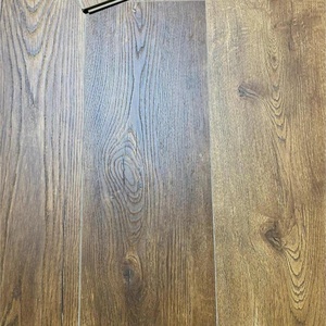 Suelo laminado de alta resistencia al agua con bloqueo de clic de 12mm de tecnología alemana - Product Image 2