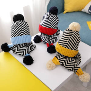 Automne hiver enfants foulards et chapeaux rayés avec boules <span class=keywords><strong>tricot</strong></span>é Jacquard chapeau écharpe <span class=keywords><strong>Kit</strong></span> pour enfants - Product Image 4