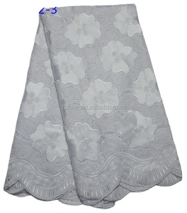 Recién llegado, telas de encaje africano blanco, encaje de gasa <span class=keywords><strong>suizo</strong></span> africano de alta calidad con piedras para vestido de novia - Product Image 1