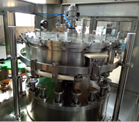 Machine automatique de remplissage et de capsulage de bouteilles de boîtes de conserve pour boissons gazeuses Ligne de production