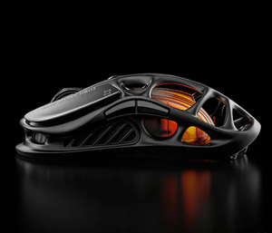 Souris de jeu sans fil GravaStar Mercury M2 Stealth Black Tri-Mode PAW3395 26K DPI 79g en alliage de magnésium, récompensée par le Red Dot Award - Product Image 3