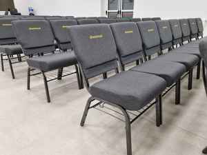 Sillas Modernas Apilables para Teatro, Auditorio, Salón, Iglesia, para Uso en Escuelas y Hospitales, Venta al por Mayor de Fábrica - Product Image 2