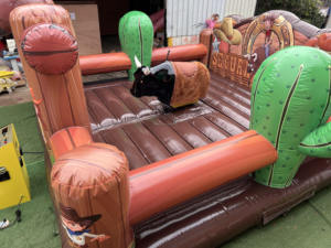 EASUFUN Máquina Inflable Personalizada de Toro de Rodeo, <span class=keywords><strong>Castillo</strong></span> Hinchable de Toros Españoles para Parque de Atracciones - Product Image 3