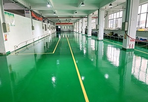 Revêtement supérieur en polyuréthane acrylique haute dureté et résistant à l'usure pour sols en béton de <span class=keywords><strong>garage</strong></span> et de terrain de sport - Product Image 6