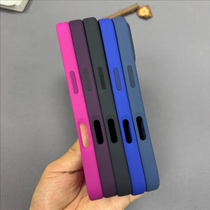 Custodia per telefono cellulare con animazione Pop-up <span class=keywords><strong>originale</strong></span> in Silicone liquido per <span class=keywords><strong>iPhone</strong></span> 16 Pro Max 16 più 15 14 <span class=keywords><strong>Cover</strong></span> per Apple 16 custodie - Product Image 4