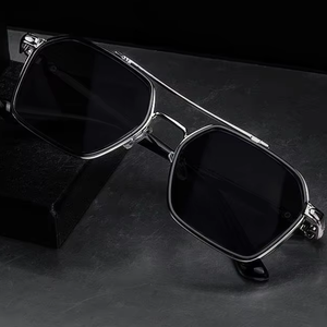 <span class=keywords><strong>Lunettes</strong></span> <span class=keywords><strong>de</strong></span> <span class=keywords><strong>Soleil</strong></span> <span class=keywords><strong>Photochromiques</strong></span> Métal Rétro Tendance pour Hommes et Femmes – Idéales pour la Pêche, la Conduite et le Tourisme - Product Image 6