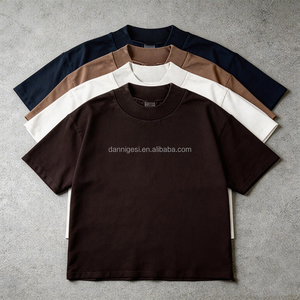 Camiseta de Algodón de Alta Calidad para <span class=keywords><strong>Hombre</strong></span>, Venta al por Mayor, Conjunto Casual de Dos Piezas, Camiseta y Pantalones Cortos con Estampado DTG, Personalización con Logotipo OEM de Fábrica - Product Image 4