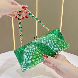 Bolsas Femininas Exclusivas de Moda com Alça de Pérolas, Bolsas de Mão para Noite, Clutch Nobre com Contas, Bolsas de Ombro com Corrente Brilhante para Coquetel e Baile - Product Image 1