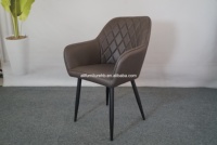 Chaises de salle à manger de luxe scandinaves modernes siège confortable en cuir marron pour cuisine hôtel café avec échantillons gratuits