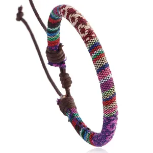 Yiwu pulseira trançada colorida, atacado étnico mulheres pequena flor nepal cor corda pulseira de mão