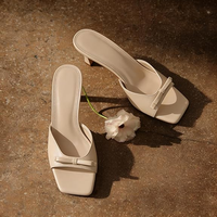 Sandales à talons pour femmes, talons chaton, bout carré ouvert, mules à nœud, à enfiler, chaussures d'été élégantes pour soirée et mariage
