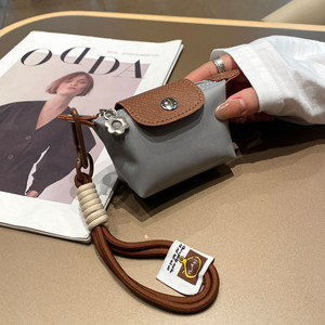 Llavero Mini Dumpling <span class=keywords><strong>de</strong></span> Moda, Nuevo Estilo <span class=keywords><strong>de</strong></span> Verano, Superventas en <span class=keywords><strong>Tiktok</strong></span>, Porta Tarjetas Compacto y Ligero - Product Image 4