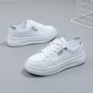 Fabriqué en Chine chaussures pour femmes 2024 chaussures de planche mince mode tendance étudiant sport chaussures décontractées - Product Image 2