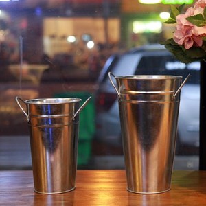 Nhà Máy Trực Tiếp Tùy Chỉnh Mọng Nước Và Hoa Xô Sắt Mạ Kẽm Vườn Trồng Với Mô Phỏng Hoa Trực Tiếp Bán - Product Image 6